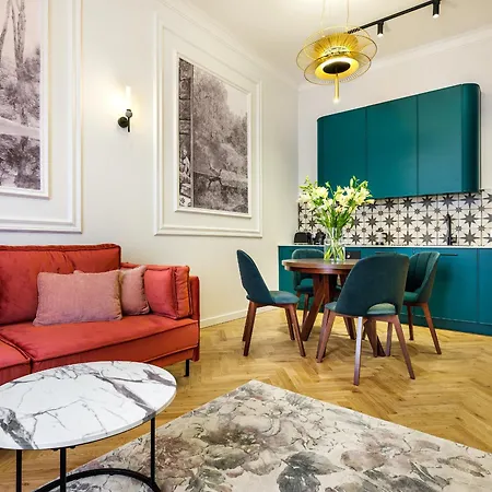 Apartamento Tyzenhauz Siemiradzkiego Street *