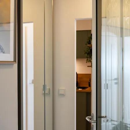 Tyzenhauz Siemiradzkiego Street