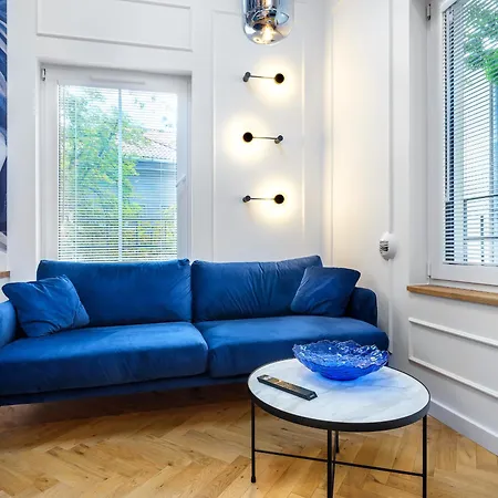 Tyzenhauz Siemiradzkiego Street *